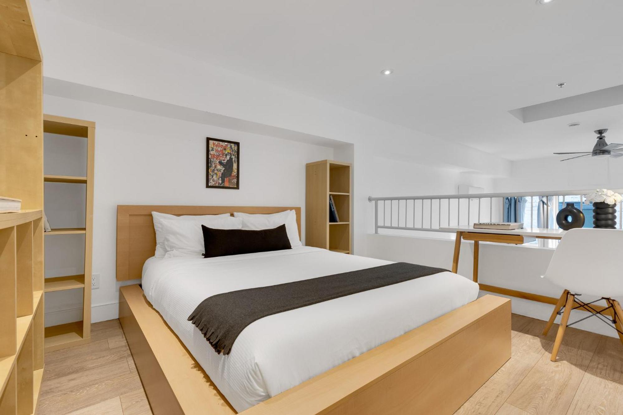 Liv Mtl Downtown Aparthotel Montreal Exterior photo